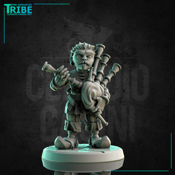 (0181) Male halfling hobbit bard musician with a bagpipes - Only-Games