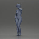 Naked girl places her hand on her neck - Only-Games