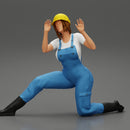 automotive mechanic girl with suit and helmet check the car - Only-Games