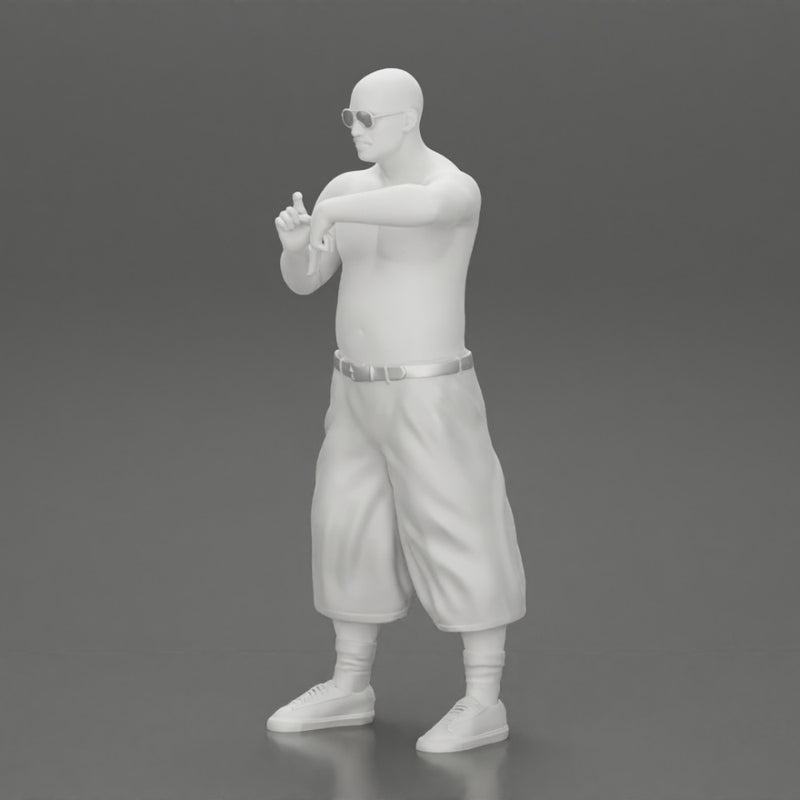 gangster standing in cropped trousers with sunglasses - Only-Games