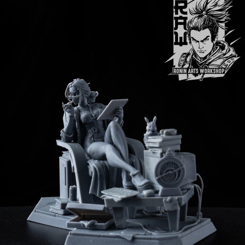 Suchin Pin Up - 75 and 120mm - STL only - Only-Games