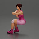 Roller skater in pink outfit performs balanced squat arms crossed - Only-Games