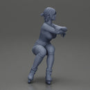 Roller skater in pink outfit performs balanced squat arms crossed - Only-Games