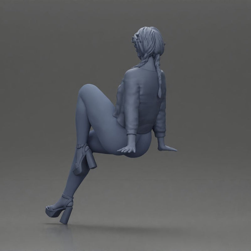 Fashionable woman posing gracefully in stylish outfit with striking colors - Only-Games