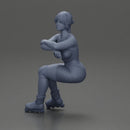 Roller skater in pink outfit performs balanced squat arms crossed - Only-Games