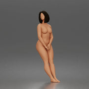 Naked woman standing barefoot - Only-Games