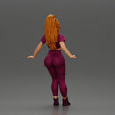 Confident woman in purple sportswear and sunglasses leaning on the car stylishly - Only-Games