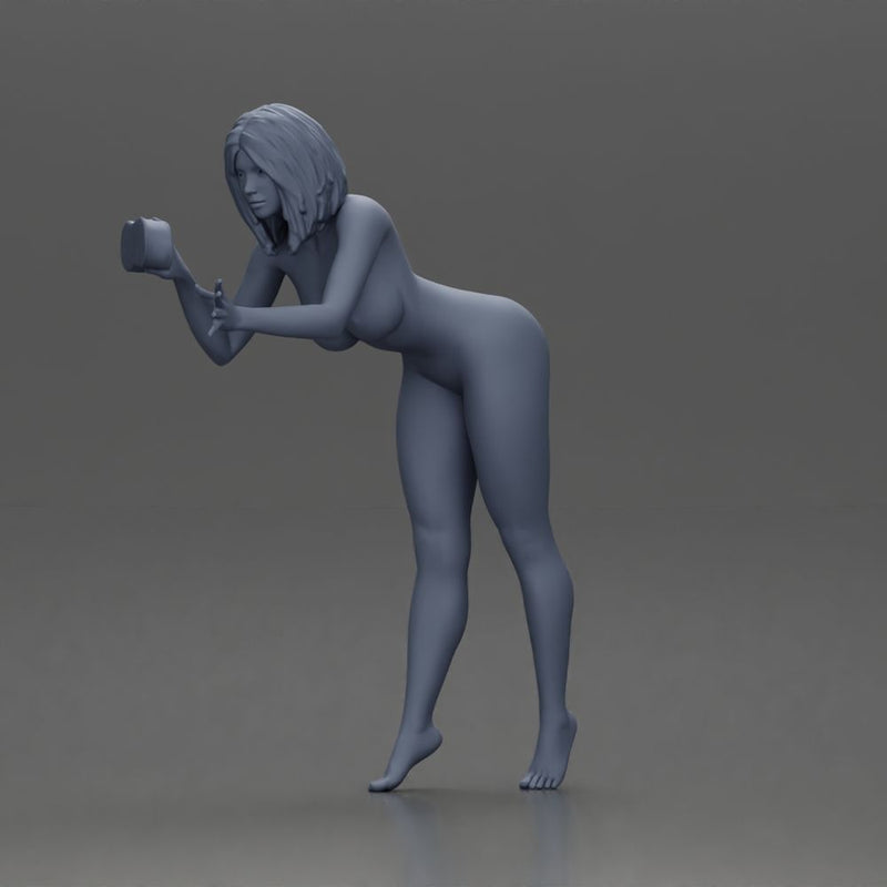 Naked Woman washing car with sponge - Only-Games