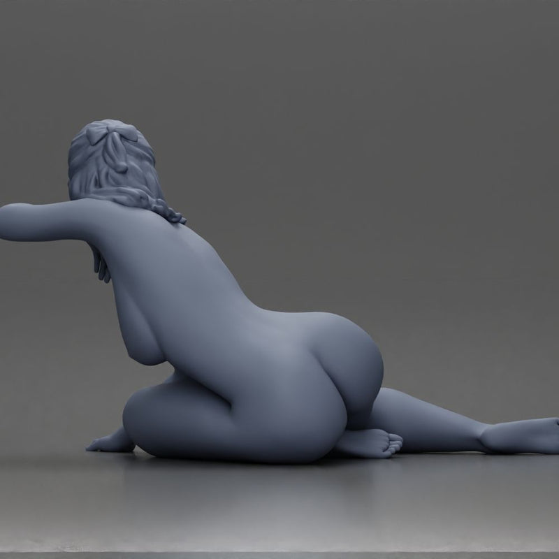 naked woman resting calmly on the beach - Only-Games