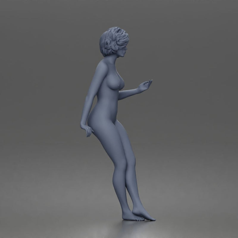Naked girl leaning on car enjoying a calm - Only-Games