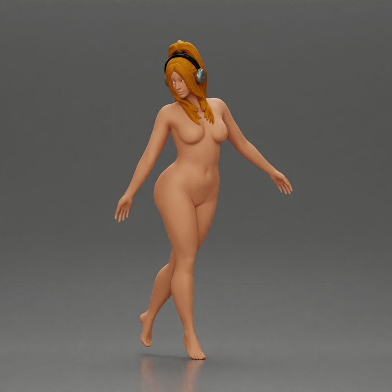 naked Girl embracing freedom rhythm grace and herself fully - Only-Games