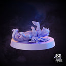 Displacer Beast Kitten – Playing in the Grass - Only-Games