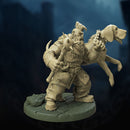 Dorgin & Fang, the Dwarf Houndmaster