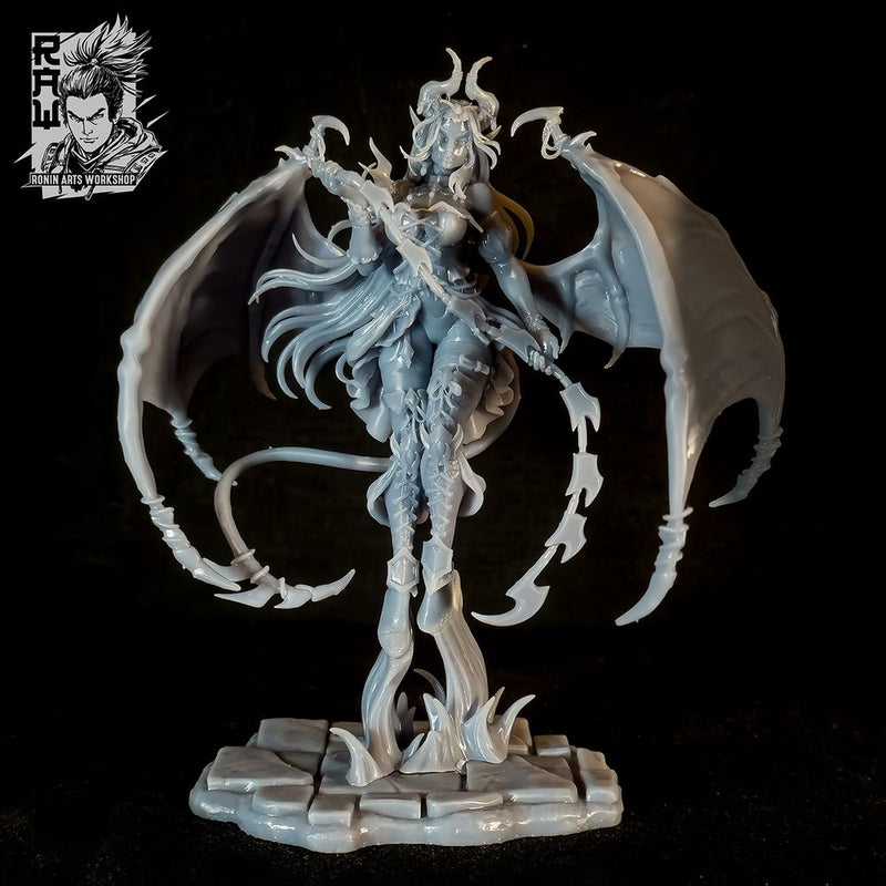 Succubus Lileth - Only-Games