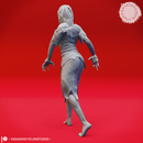 Vampire Spawn - Stalking - Tabletop Miniature (Pre-Supported)