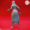 Vampire Spawn - Alert - Tabletop Miniature (Pre-Supported)