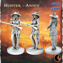 Hunter Riflewoman Annie - Hunter Riflewoman - 75mm + 35mm Scale