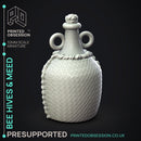 Bee Hives & Mead Jug - Enviromental scenery -  PRESUPPORTED - Illustrated and Stats - 32mm scale