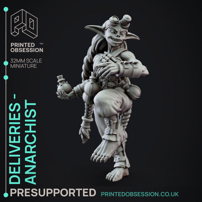 Deliveries - Goblin Anarchist - Potion Thrower - PRESUPPORTED - 32mm scale