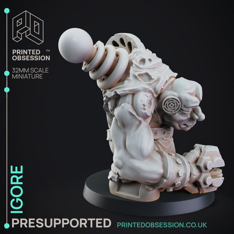 Igor - Frankensteins Lab - PRESUPPORTED - 32mm Scale - Only-Games