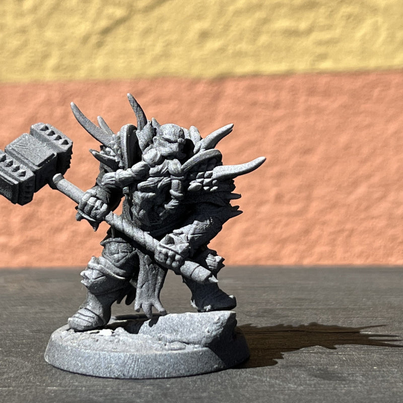 Dwarft paladin - Only-Games