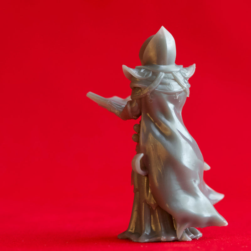 Cthulid Warlock - Book of Beasts - Tabletop Miniature (Pre-Supported)