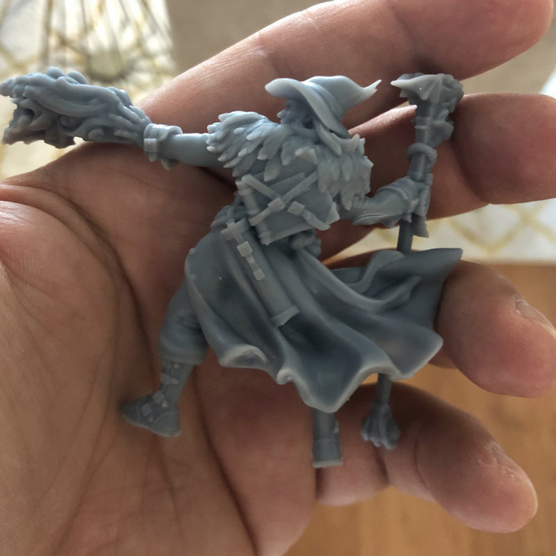 Human Male Wizard (32mm scale miniature)