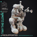 Tiny The Clown - Circus of horrrors - PRESUPPORTED - 32mm Scale