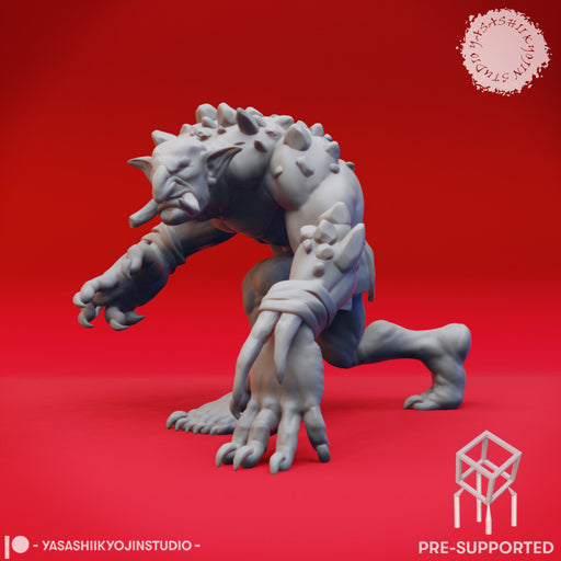 Troll Sneaka - Book of Beasts - Tabletop Miniature (Pre-Supported) - Only-Games