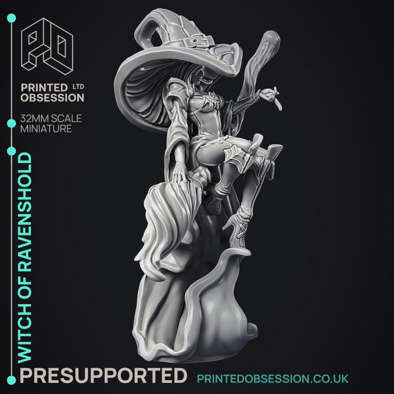 Witch of Ravenshold - Evil Magic User - Pre-Support - 32mm scale - D&D