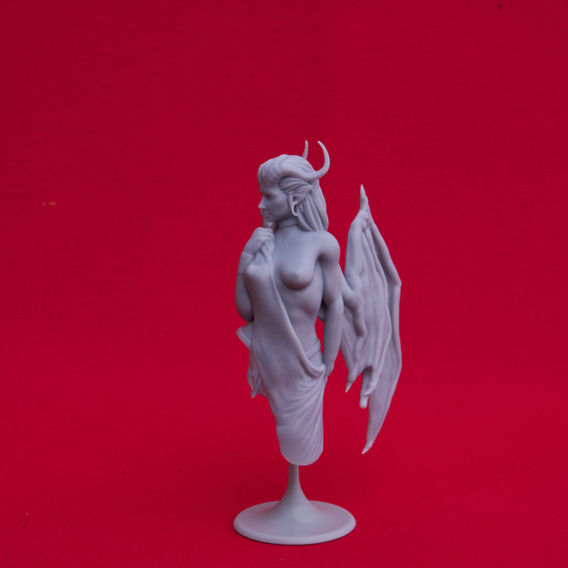 Succubus - Bust (Pre-Supported)