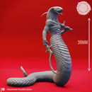 Yuan-Ti Dual Khopesh - Tabletop Miniature (Pre-Supported)