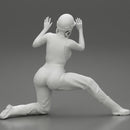 automotive mechanic girl with suit and helmet check the car - Only-Games