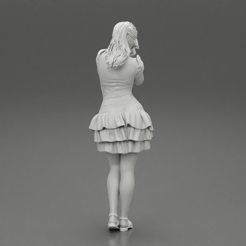 Woman posing wearing Fashion model in beauty dress - Only-Games