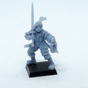 Marienburg Swordsman - Only-Games