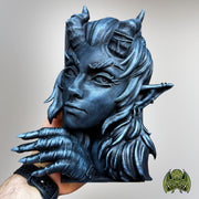 Devil Woman BOOKNOOK [UNPAINTED] - Only-Games