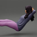 Sexy girl  sitting on a chair with her legs on the table - Only-Games