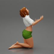 Sexy girl in mini shirt and jean shorts sitting on her knees - Only-Games