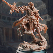 Champion Fey Elf Paladin - Celathyn - Only-Games