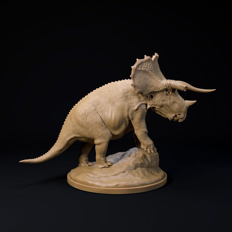 Triceratops old bull 32mm scale - dinosaur companion - Only-Games