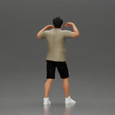 Man in shorts carrying girlfriend on shoulders - Only-Games