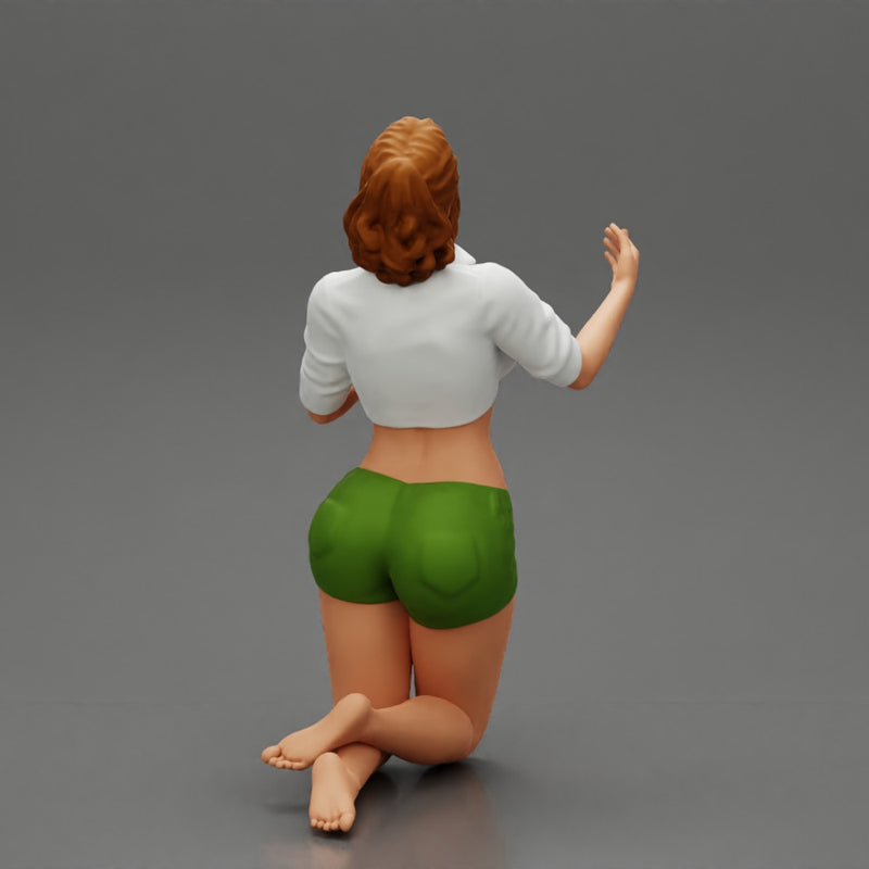 Sexy girl in mini shirt and jean shorts sitting on her knees - Only-Games