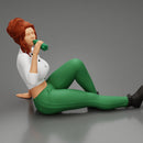 Tired woman mechanic in shirt pants sitting and drinking water during from bottle - Only-Games