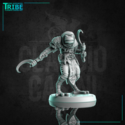 (0254) Male rogue thief killer frog man folk with sickles - Only-Games