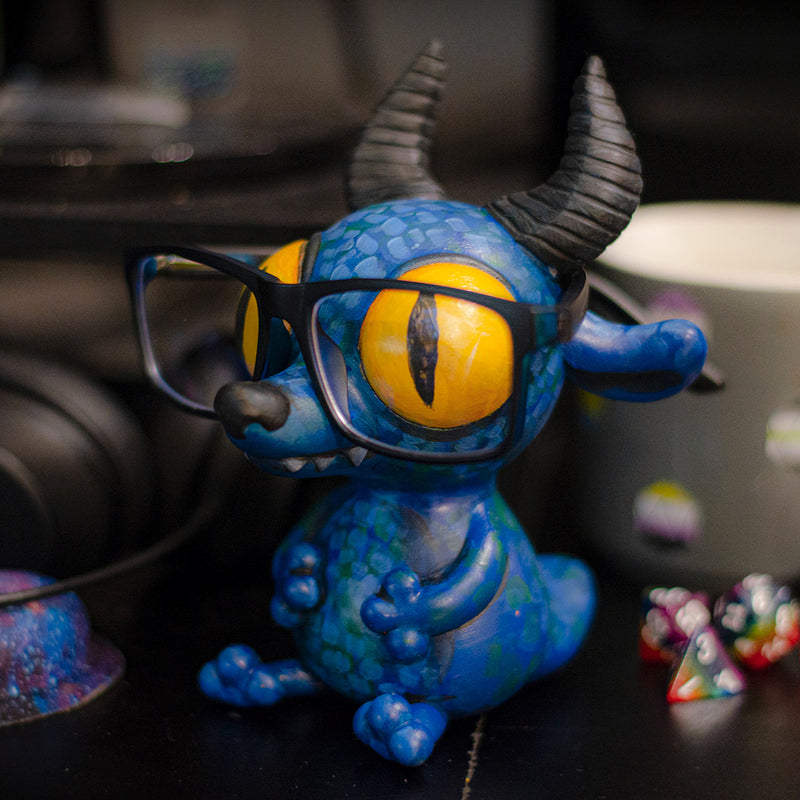 6" Kobold Glasses Holder