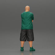 Fat Gangster in cap folding one's arms - Only-Games