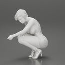 Beautiful girl Sit Near Her Cat - Only-Games