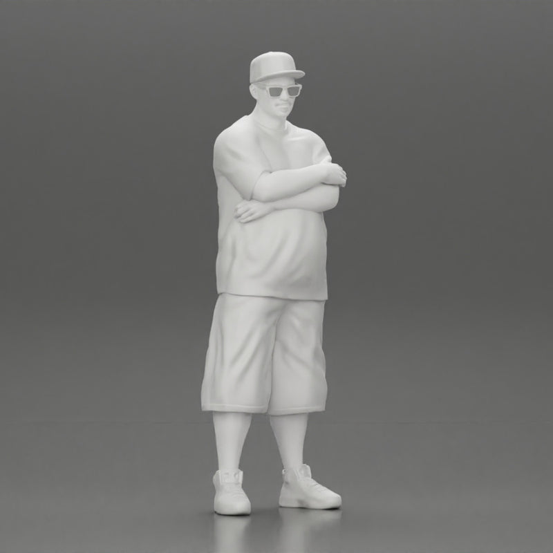 Fat Gangster in cap and sunglasses folding one's arms - Only-Games