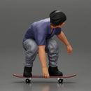 Man in hat riding sitting on skateboard - Only-Games