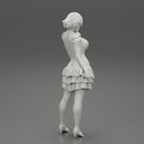 Beautiful lady in elegant robe - Only-Games